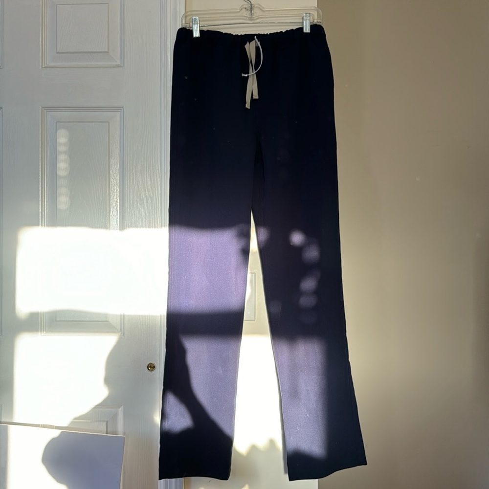 Figs pants